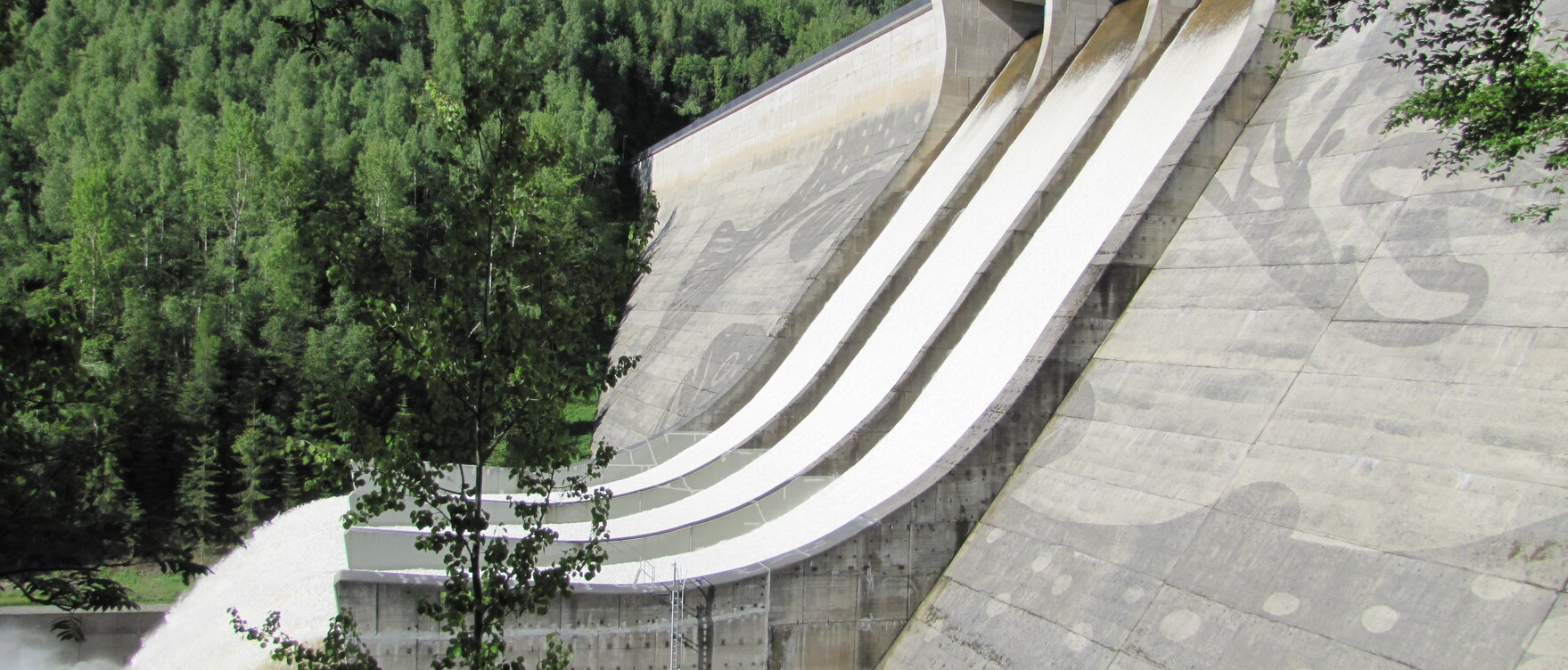 Talsperre Eibenstock beim Hochwasser 2013