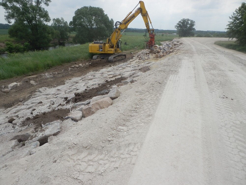 Bagger auf Baustelle