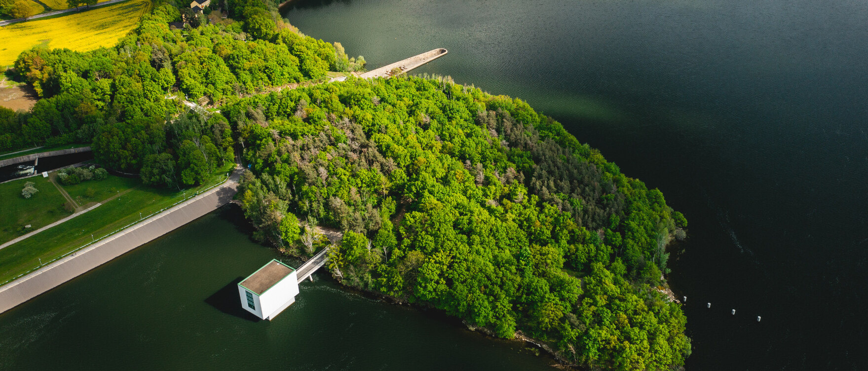 Luftbild der Talsperre Bautzen